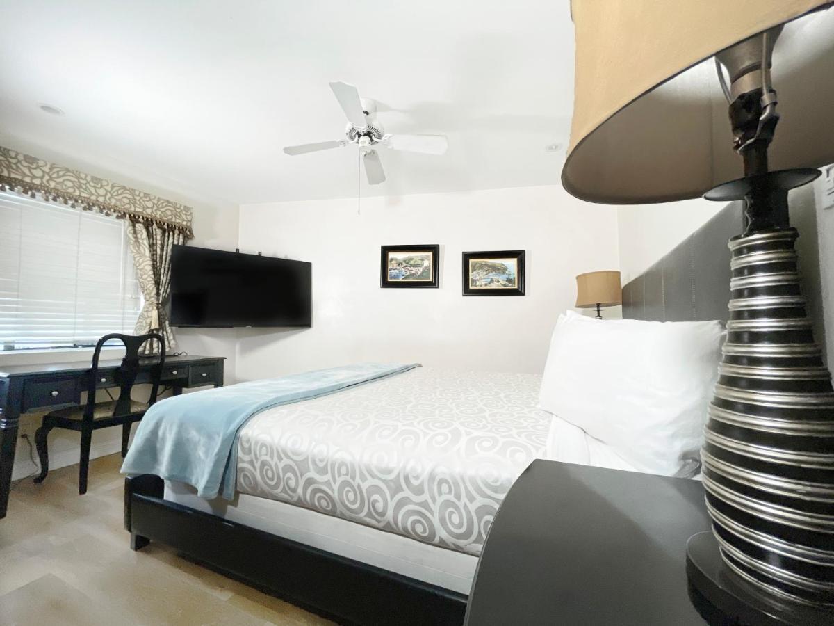 Catalina Courtyard Suites Avalon Esterno foto