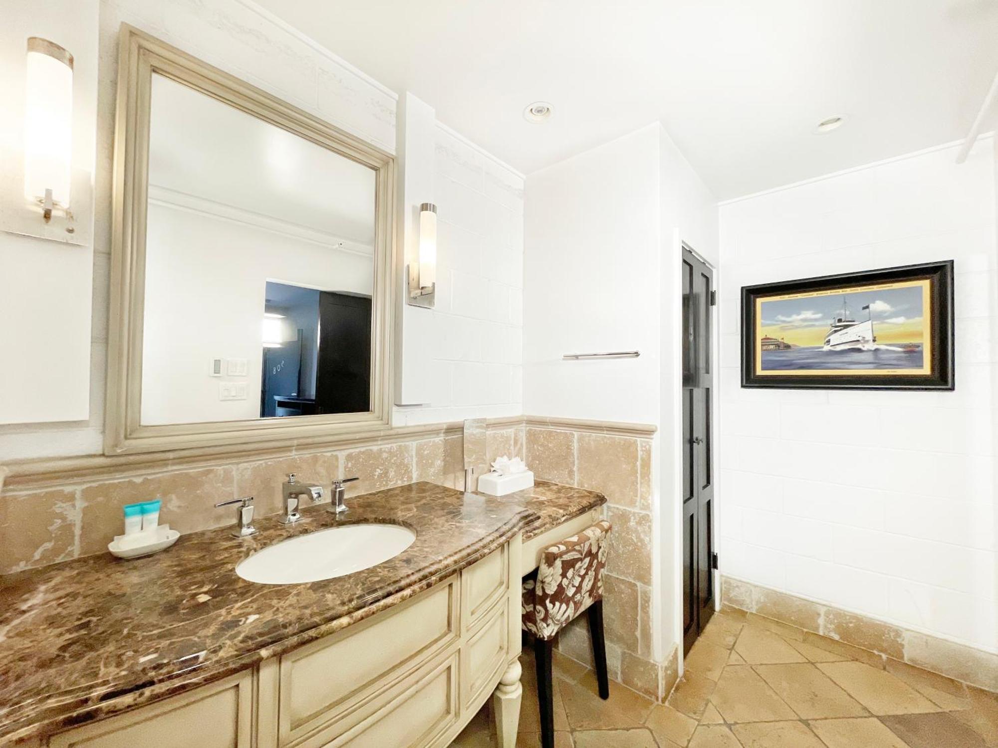 Catalina Courtyard Suites Avalon Esterno foto