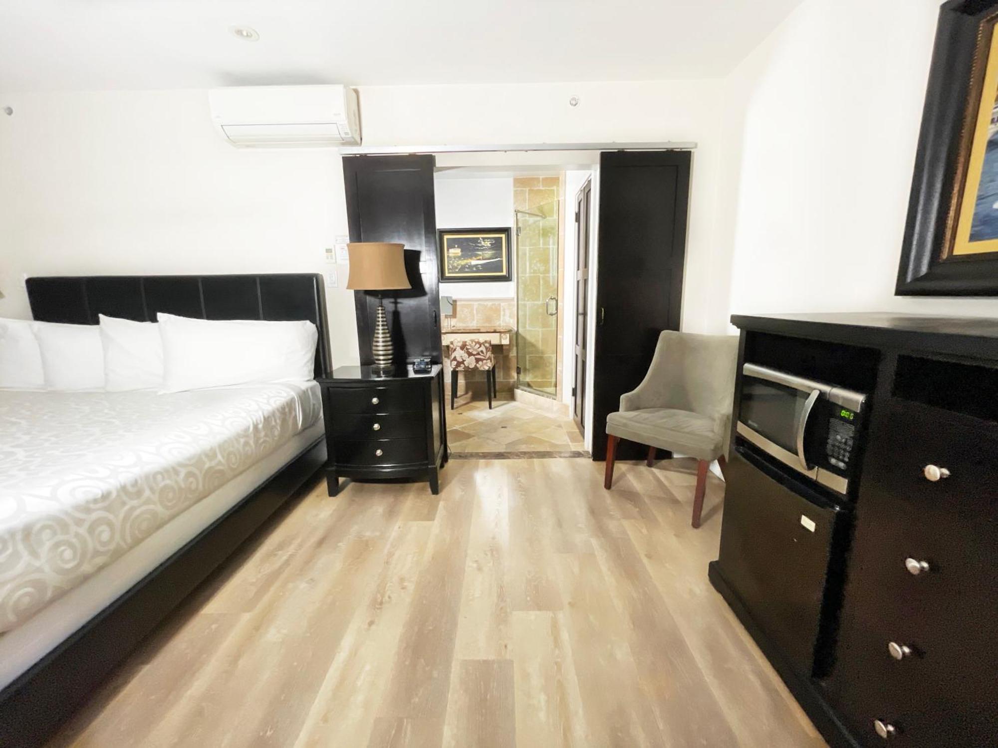 Catalina Courtyard Suites Avalon Esterno foto