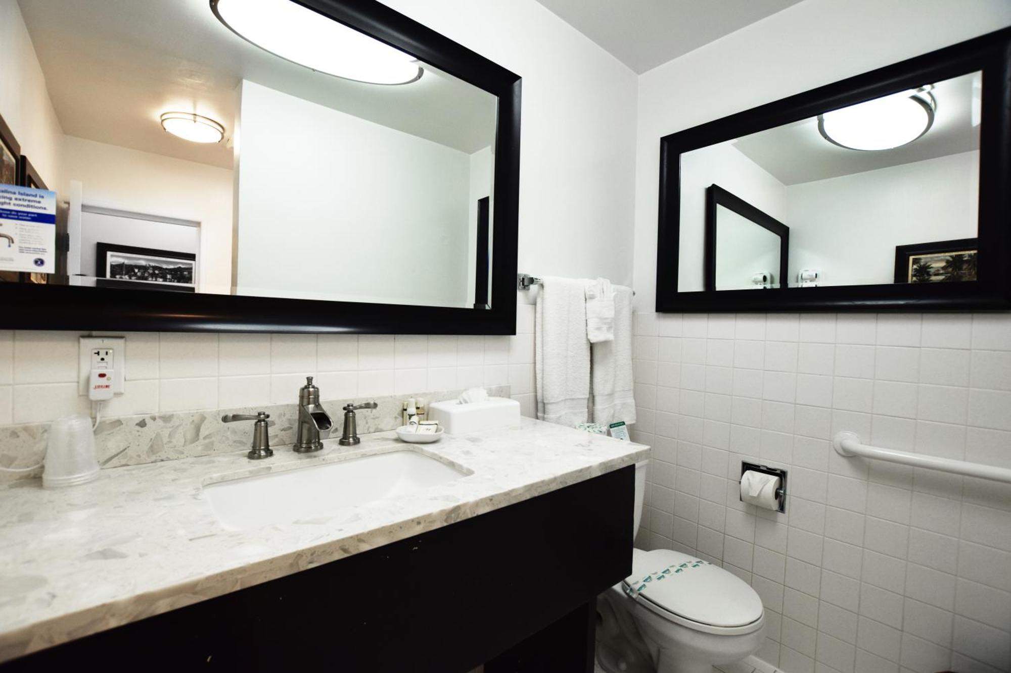 Catalina Courtyard Suites Avalon Esterno foto